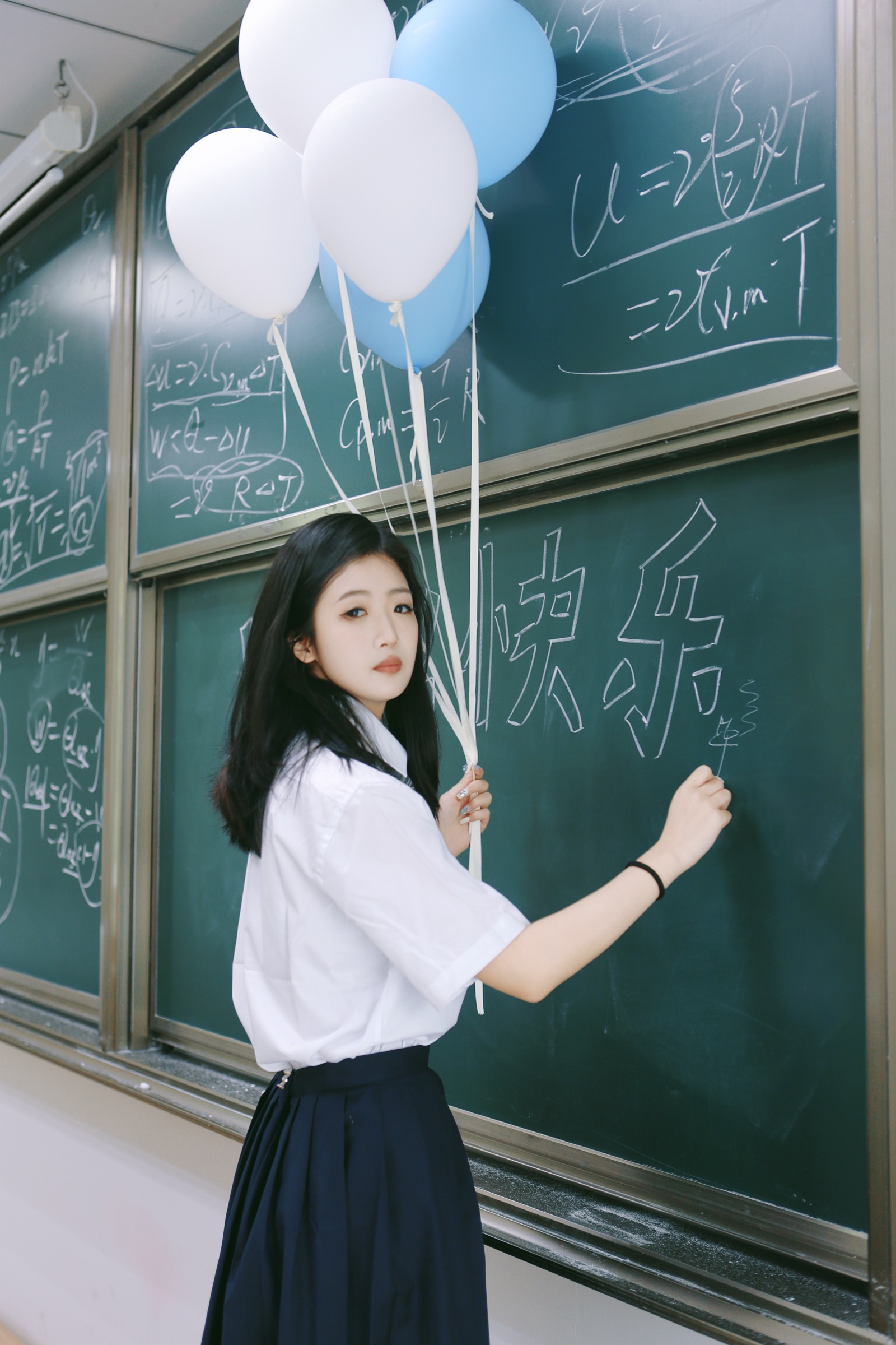 毕业照/好朋友们 第 06 张作品图。